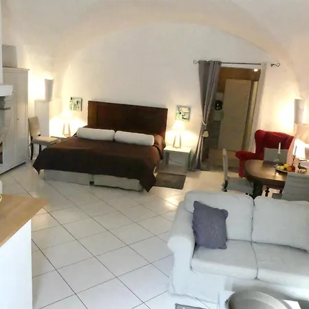 I Languedoc. Nezignan-l'Eveque